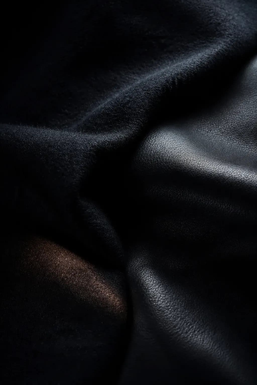AI-generated scent-note visual: leather